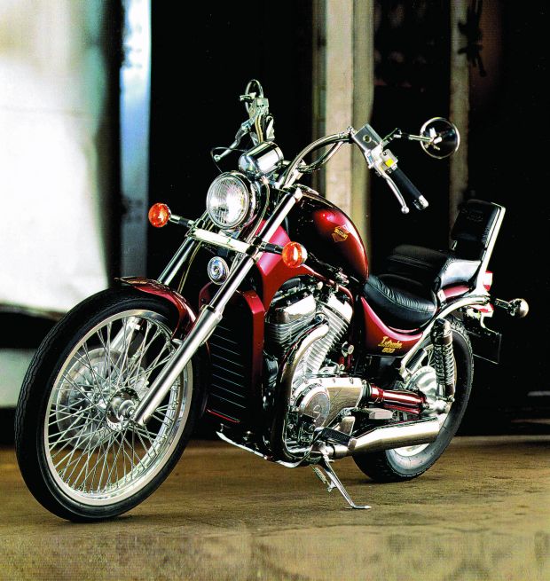 Suzuki Vs 750/800/600 | Opinie Świata Motocykli | Świat Motocykli
