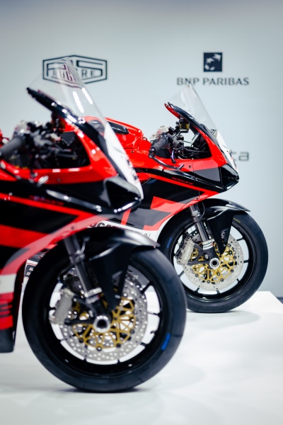 AF-Racing-2024-12_Ducati_Panigale_V2_przod