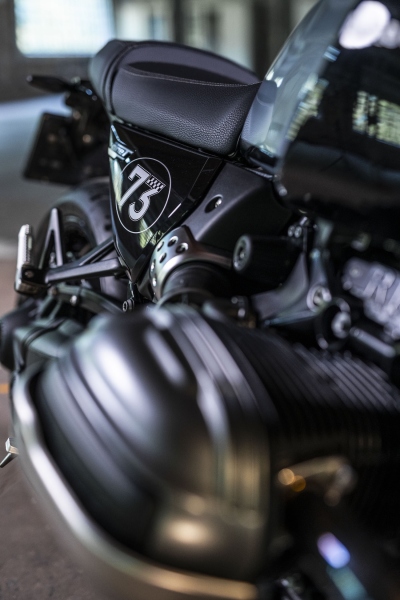 BMW-R-12-nighT-Auto-Fus-Group-8