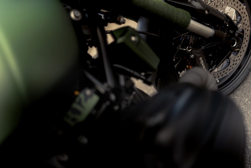 BMW-R-12-nineT-MadGreen-1