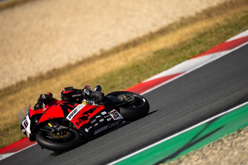 Daniel-Blin-AF-Racing-Team-2025-IDM-Oschersleben-Niemcy-fot-Damon-Teering-13