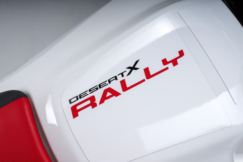 Ducati-DesertX-Rally-2024-Studio-26