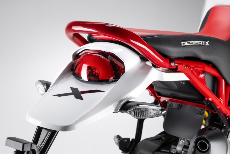 Ducati-DesertX-Rally-2024-Studio-39