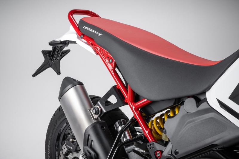 Ducati-DesertX-Rally-2024-Studio-57