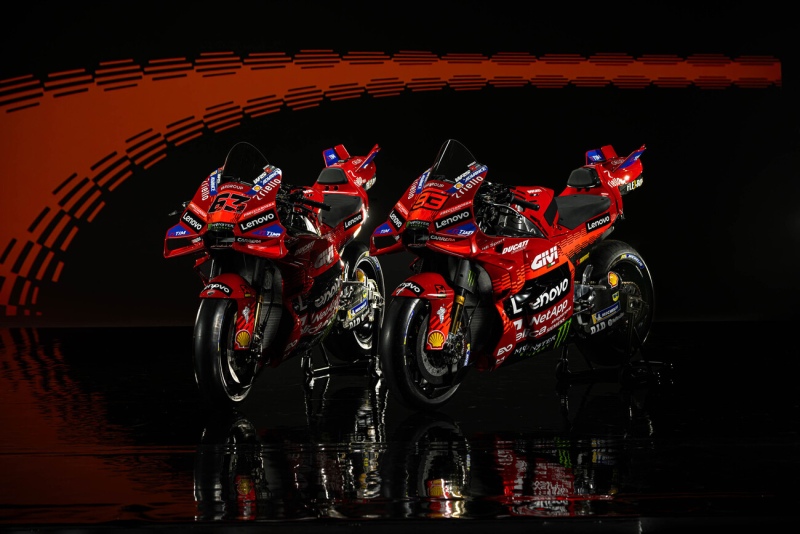 Ducati-Desmosedici-GP-2025-Marc-Marquez-Pecco-Bagnaia-MotoGP-17