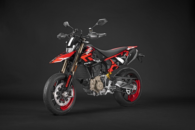 Ducati-Hypermotard-698-Mono-2024-101