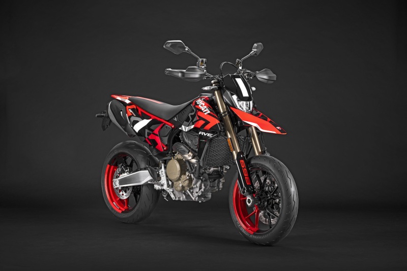 Ducati-Hypermotard-698-Mono-2024-102