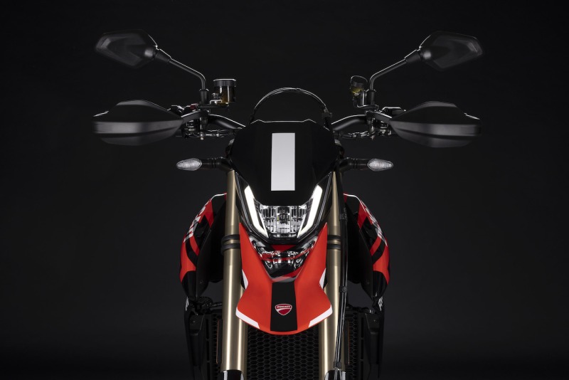 Ducati-Hypermotard-698-Mono-2024-122