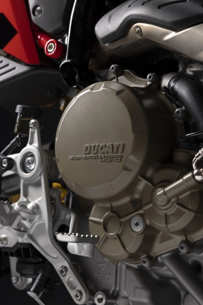 Ducati-Hypermotard-698-Mono-2024-171