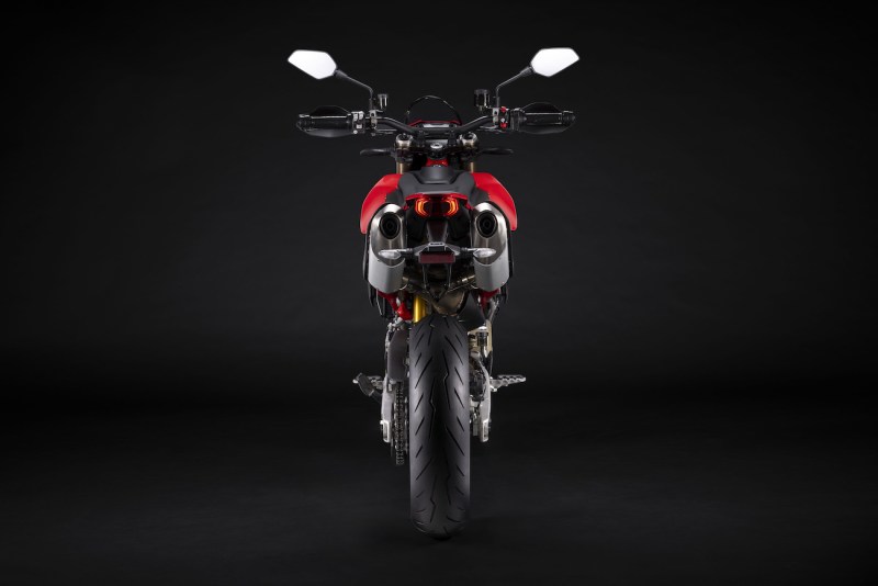 Ducati-Hypermotard-698-Mono-2024-97