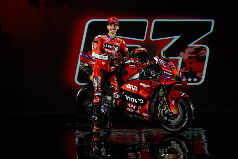 Francesco-Pecco-Bagnaia-MotoGP-2025-prezentacja-Ducati-6