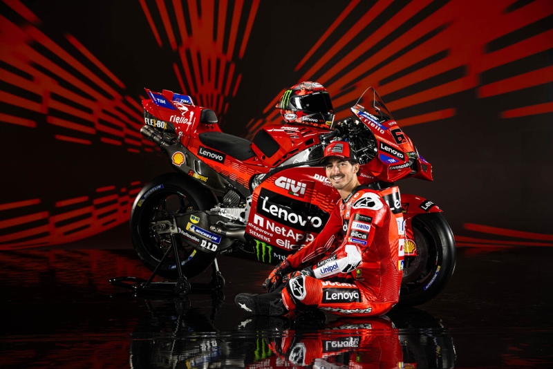 Francesco-Pecco-Bagnaia-MotoGP-2025-prezentacja-Ducati-9