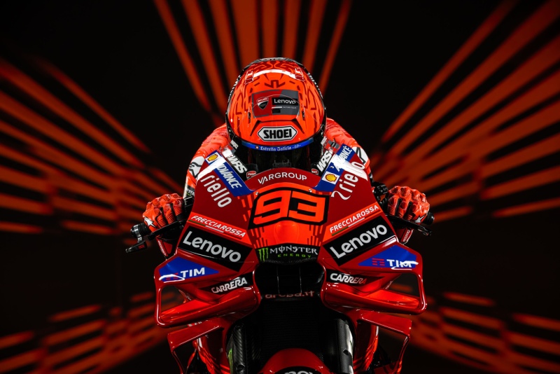 Marc-Marquez-MotoGP-2025-prezentacja-Ducati-1