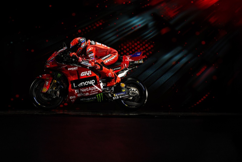 Marc-Marquez-MotoGP-2025-prezentacja-Ducati-9