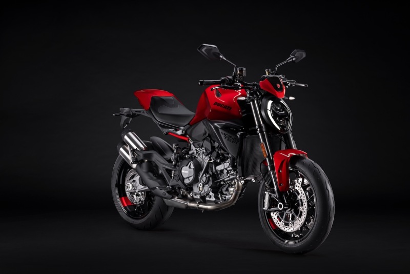 ducati-monster-2026-studio-1