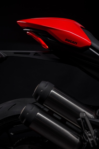 ducati-monster-2026-studio-10