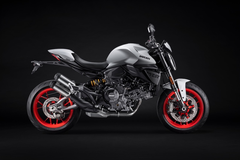 ducati-monster-2026-studio-42