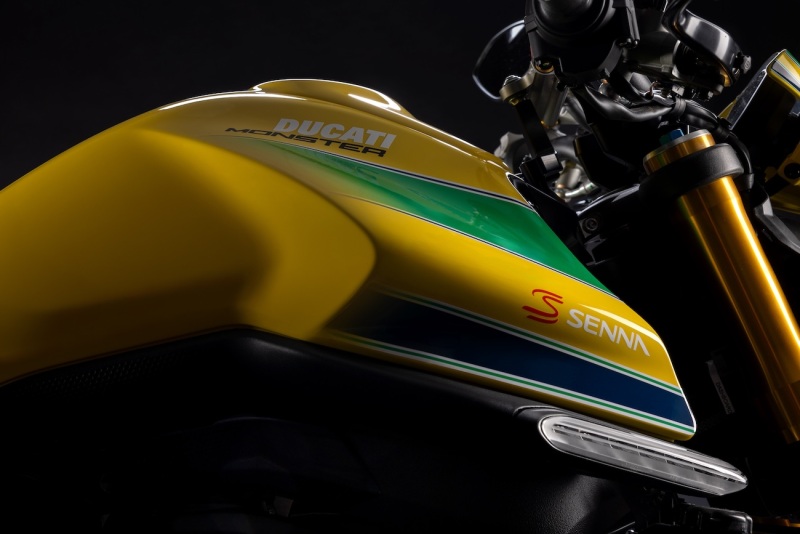 Ducati_Monster_Senna-_32__UC638496_Mid