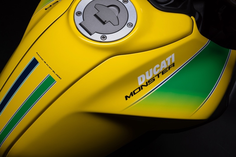 Ducati_Monster_Senna-_46__UC638511_Mid