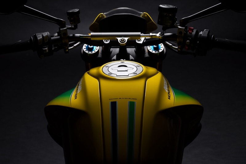 Ducati_Monster_Senna-_56__UC638464_Mid