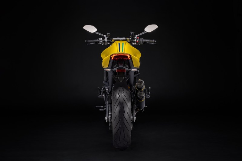 Ducati_Monster_Senna-_8__UC638472_Mid