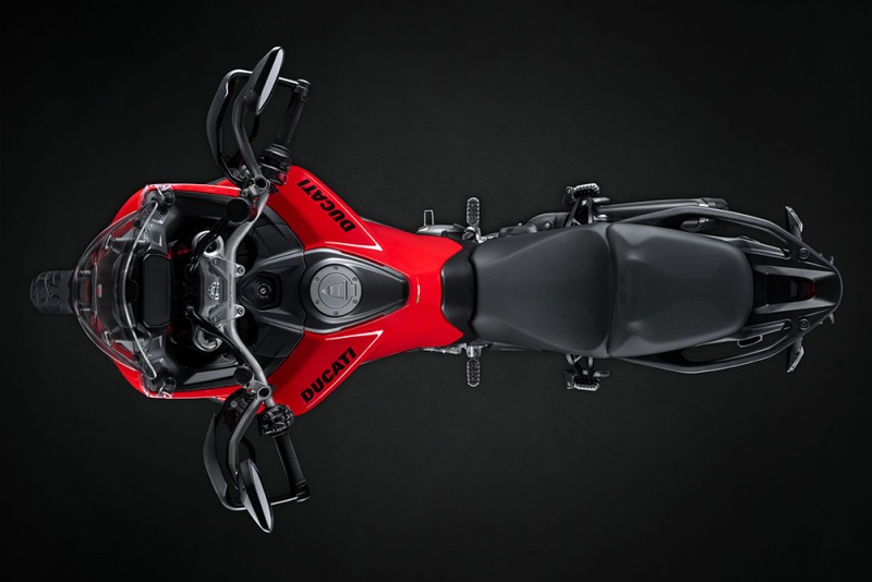 Ducati-Multistrada-V2-2025-studio-1