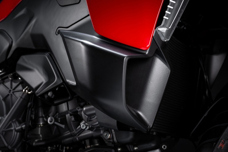 Ducati-Multistrada-V2-2025-studio-35