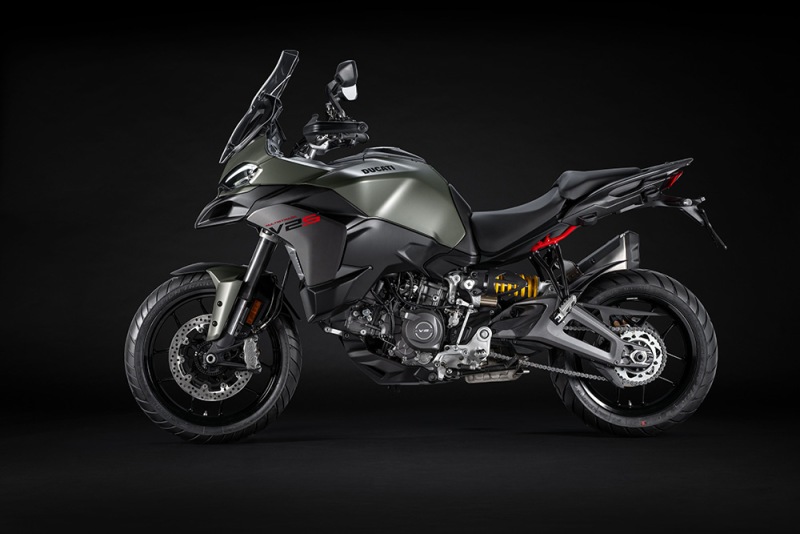 Ducati-Multistrada-V2-2025-zielona-2