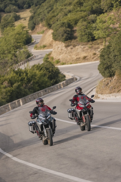 Ducati-Multistrada-V4-Rally-2026-akcja-6