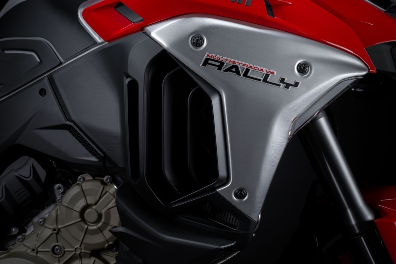 Ducati-Multistrada-V4-Rally-2026-studio-11