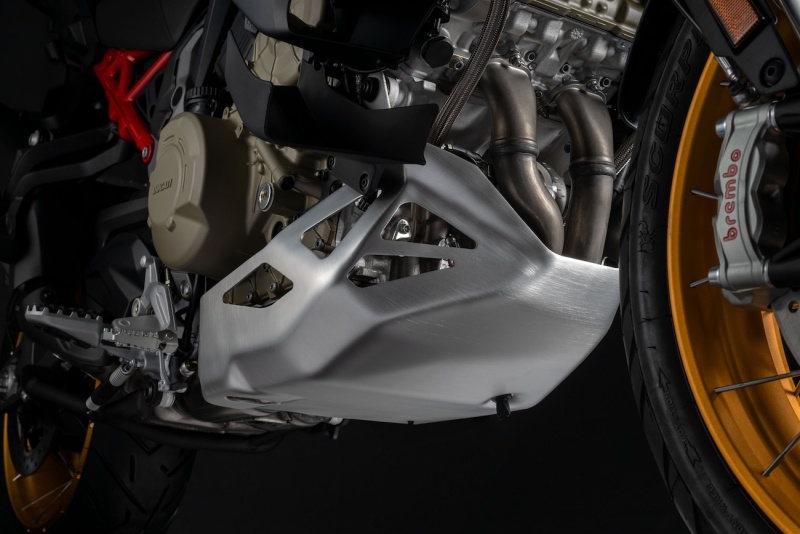 Ducati-Multistrada-V4-Rally-2026-studio-32