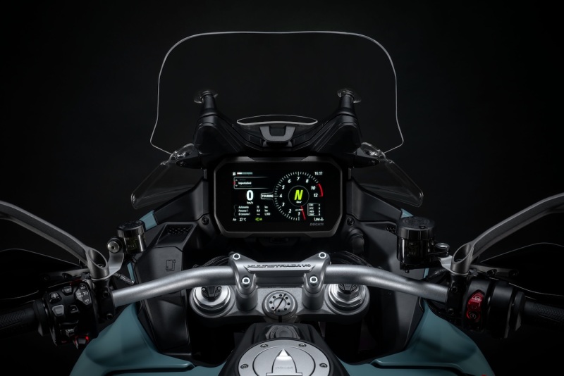 Ducati-Multistrada-V4-Rally-2026-studio-40
