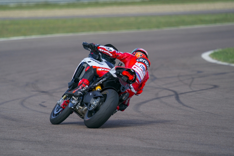 Ducati-Multistrada-V4-RS-2026-27