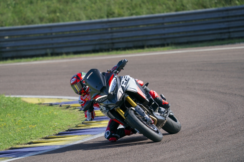 Ducati-Multistrada-V4-RS-2026-28