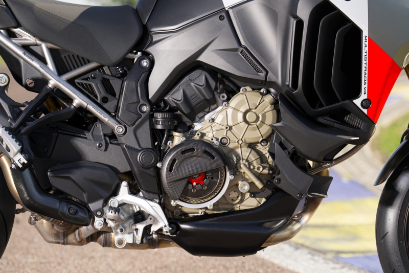 Ducati-Multistrada-V4-RS-2026-47