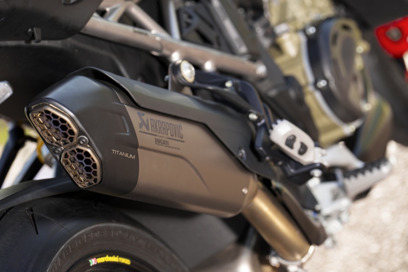 Ducati-Multistrada-V4-RS-2026-49