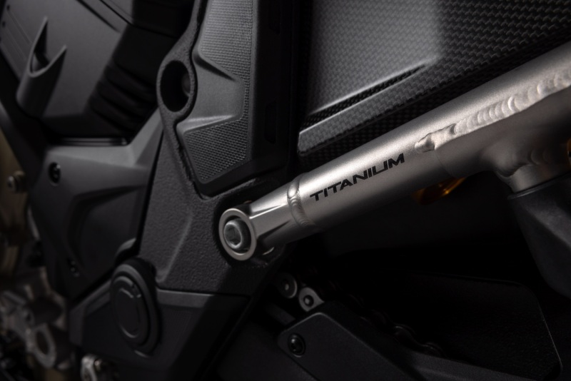 Ducati-Multistrada-V4-RS-2026-70