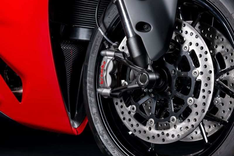 Ducati-Panigale-V2-2025-8