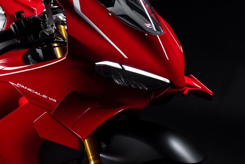 Ducati-Panigale-V4-R-2026-studio-6