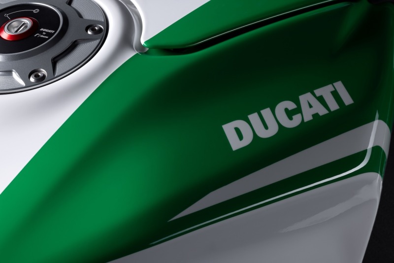 Ducati-Panigale-V4-Tricolore-13