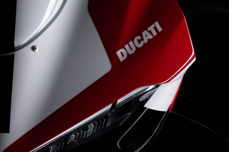 Ducati-Panigale-V4-Tricolore-16