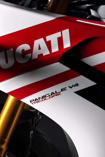 Ducati-Panigale-V4-Tricolore-20