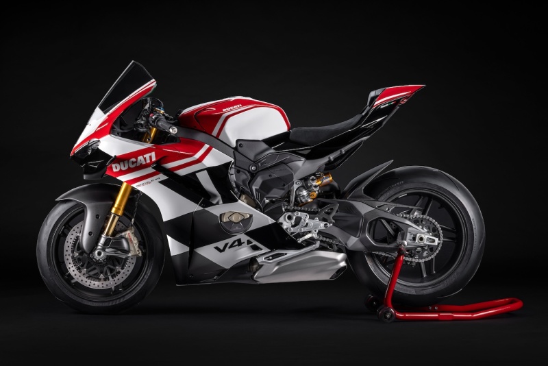 Ducati-Panigale-V4-Tricolore-34