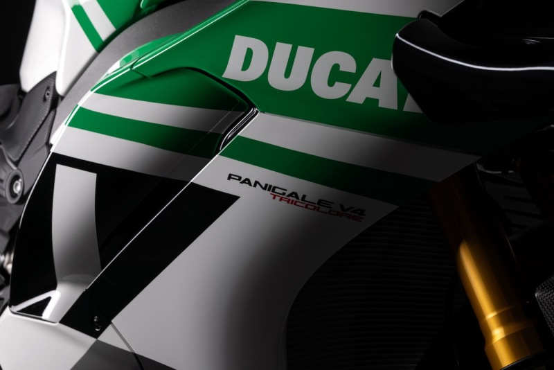 Ducati-Panigale-V4-Tricolore-46