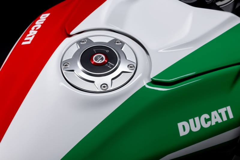 Ducati-Panigale-V4-Tricolore-55