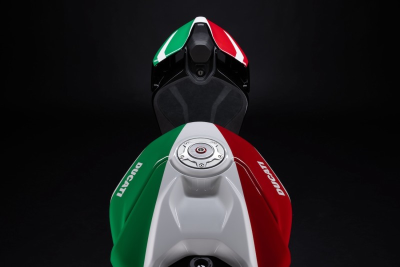 Ducati-Panigale-V4-Tricolore-68