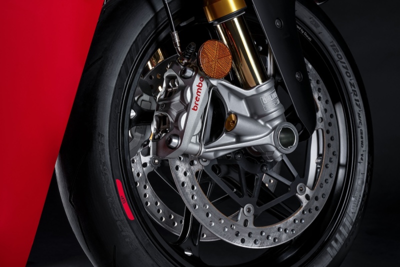 Ducati-Panigale-V4S-2025-18