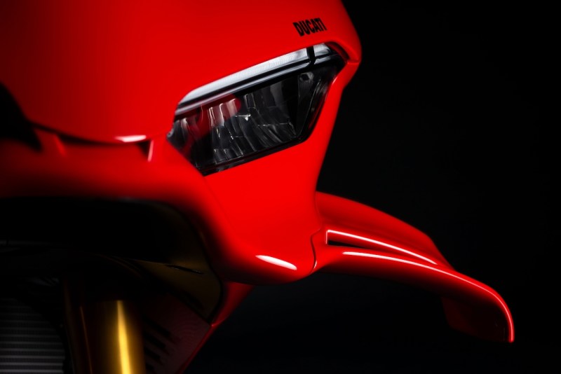 Ducati-Panigale-V4S-2025-27