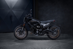 Ducati-Scrambler-2025-Full-Throttle-45