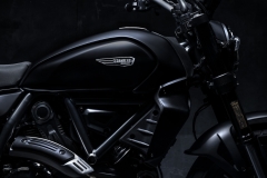 Ducati-Scrambler-Icon-Dark-2025-42